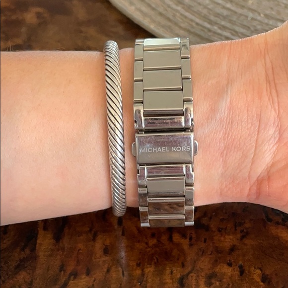 MICHAEL KORS WATCH - Picture 5 of 6